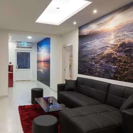 Free Bird - Bed In Five Bed Mixed 4 *